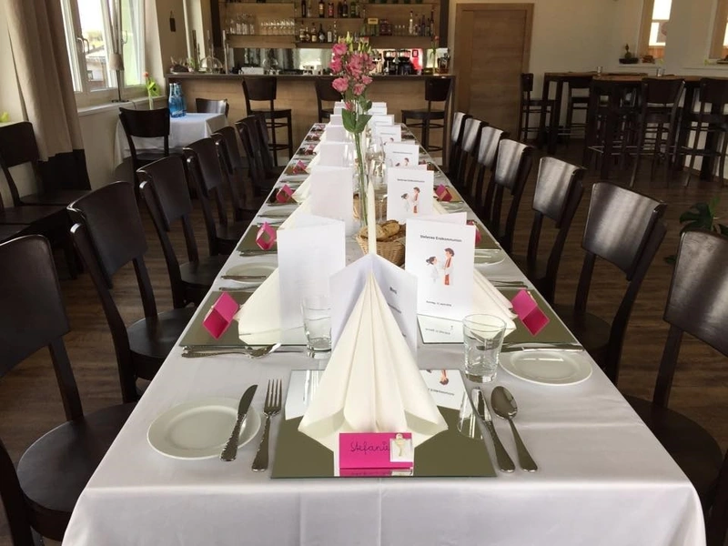 Panorama Café-Restaurant am Pferdesportzentrum in Aldrans