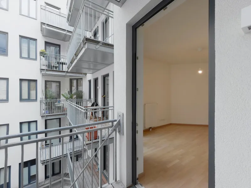 Exklusives Wohnen im Herzen der Altstadt mit Balkon - großzügige 3-Zimmerwohnung beim Hohen Markt!