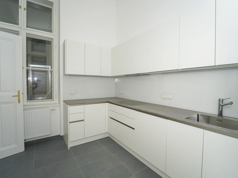 Generalsaniertes Altbaujuwel am Graben: 3-Zimmer-Traumwohnung in Bestlage