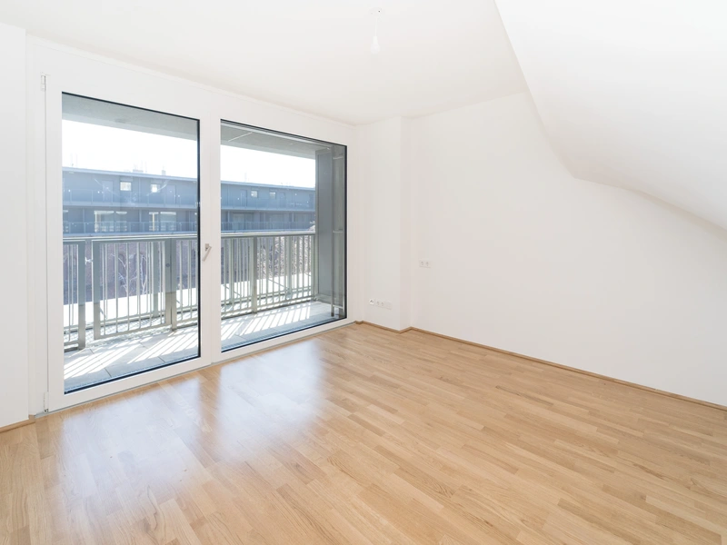 Der Himmel zum Greifen nah: Dachgeschoss-Maisonette mit Terrasse