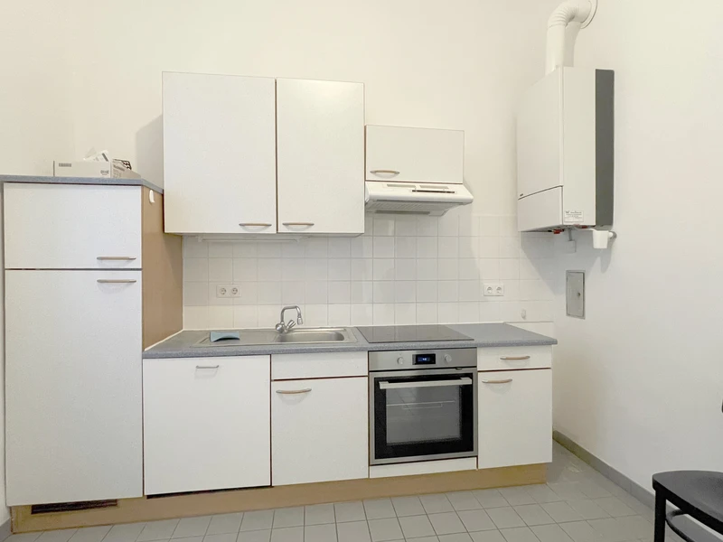 Klassischer Wiener Altbau mit Charakter – Stilvolles Wohnen im 9. Bezirk