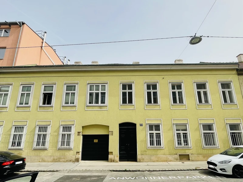 Neuer Kaufpreis: Einzigartiges Townhouse mit grünem Rückzugsort und Wellnessoase nähe Schönbrunn!