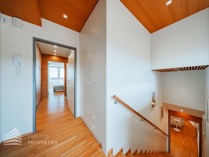 Beeindruckende 5-Zimmer Dachterrassenwohnung im 6. Wiener Gemeindebezirk