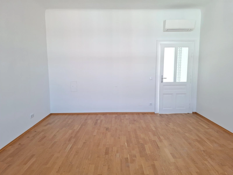 Renovierte Wohnung mit klassischem Wiener Charme