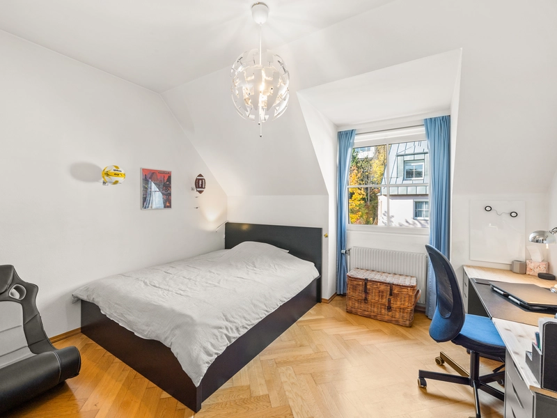 Großzügige Dachgeschoßwohnung mit Terrasse in Top-Lage!