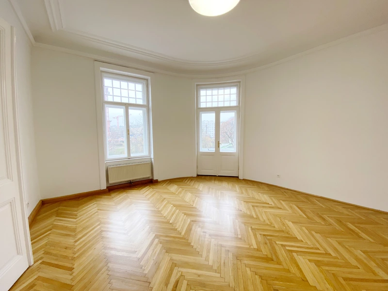 Traumhafte Altbauwohnung in Toplage!