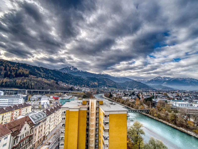 Traumhafte 4-Zimmer-Dachgeschosswohnung in Innsbruck – Perfekte Kapitalanlage für Anleger