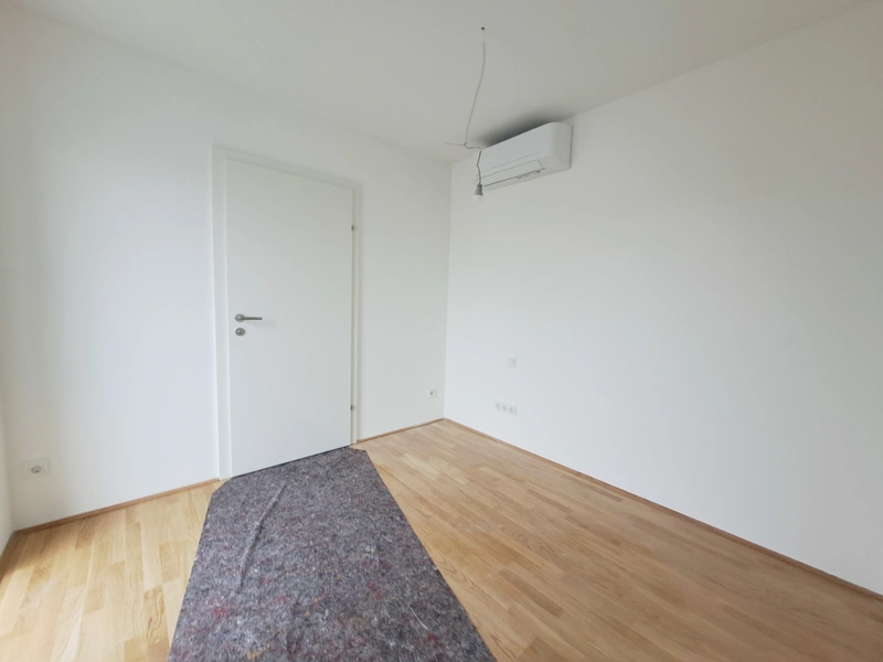 Zentrale, sanierte 2-Zimmer-Wohnung mit hervorragender Anbindung