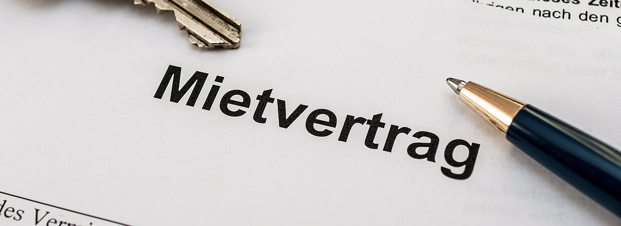 Wohnungsmietvertrag unterschreiben