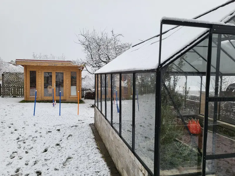 Neuwertiges Einfamilienhaus in Mortantsch: 6 Zimmer, Garten, 2 Terrassen, Top-Ausstattung!