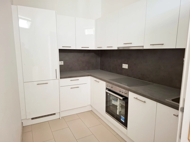 Sanierte Wohnung mit modernem Komfort in zentraler Lage