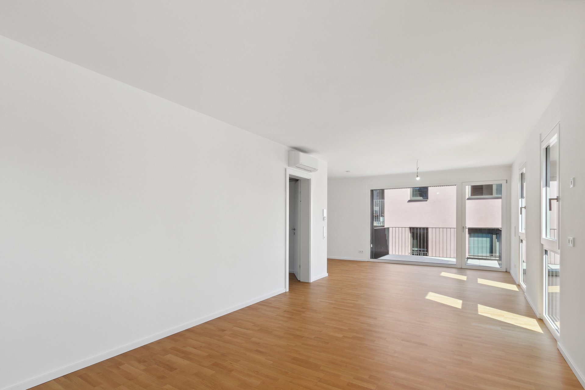 RENDITENSTARK*2 Zimmer mit Freifläche