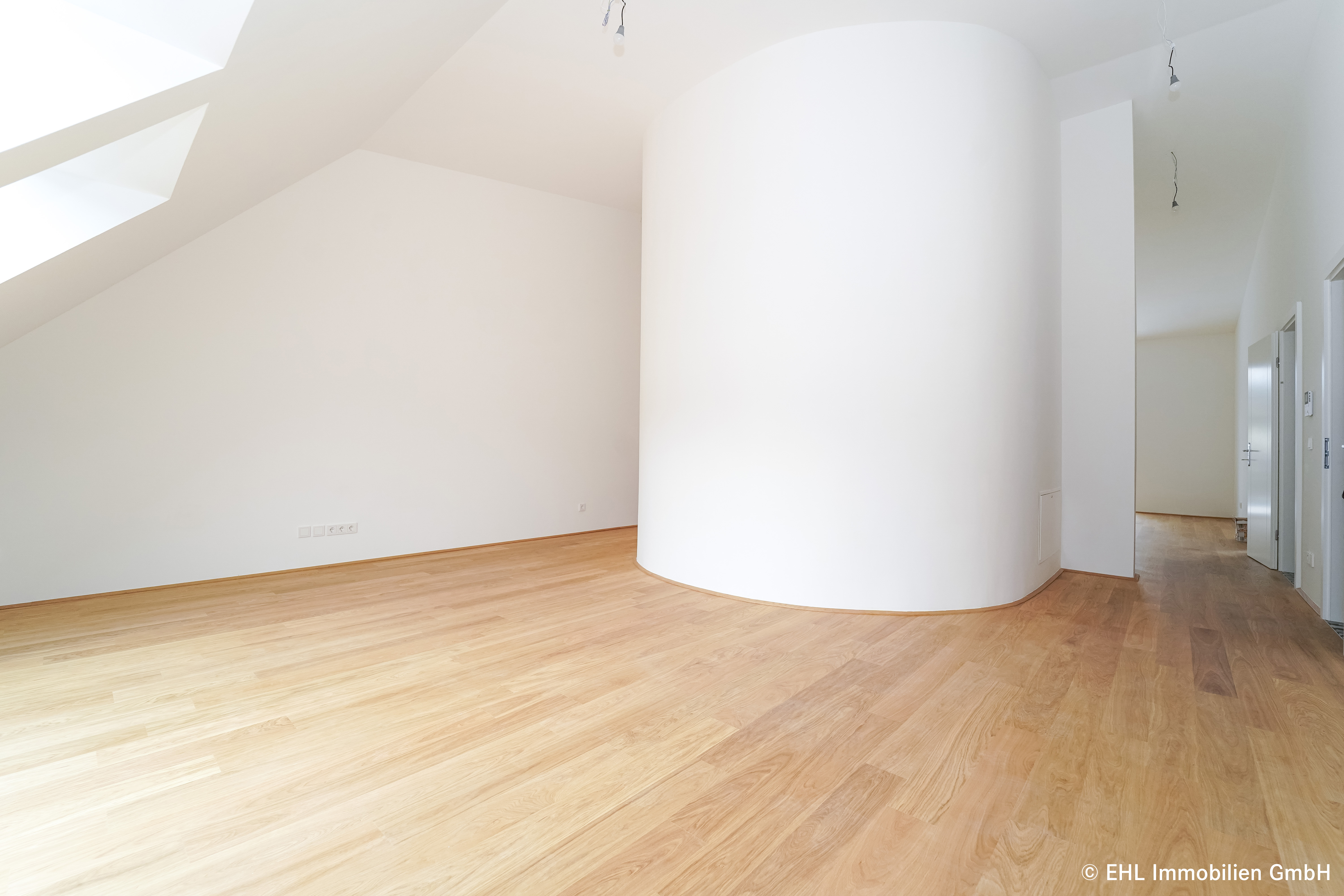 Provisionsfrei! Für Genießer & Ästheten – Stilvolle Wohnung mit getrennter Wohnküche